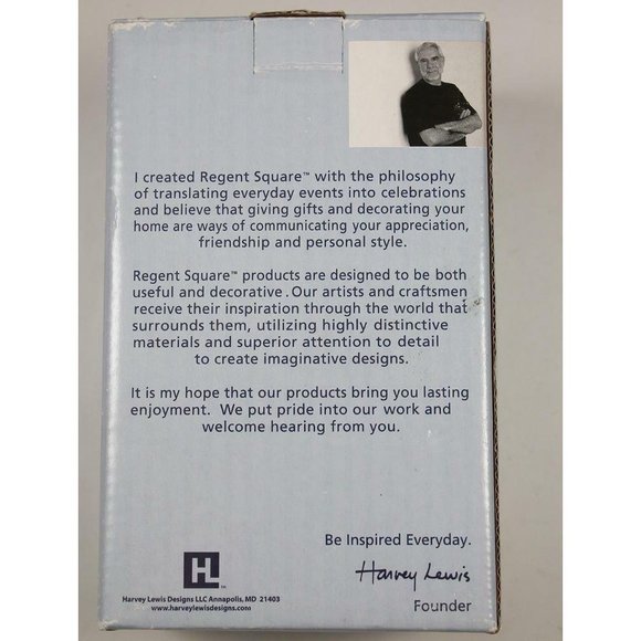 Harvey Lewis Regent Square Silver Plated Santa Candle Holder w/Candle 5.5" - Picture 5 of 8